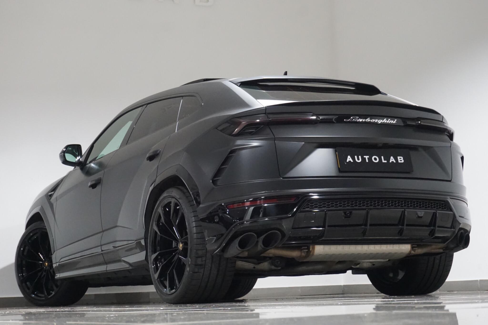 Lamborghini Urus 4.0 V8 BiTurbo SUV 5dr Petrol Auto 4WD Euro 6 (650 ps)
